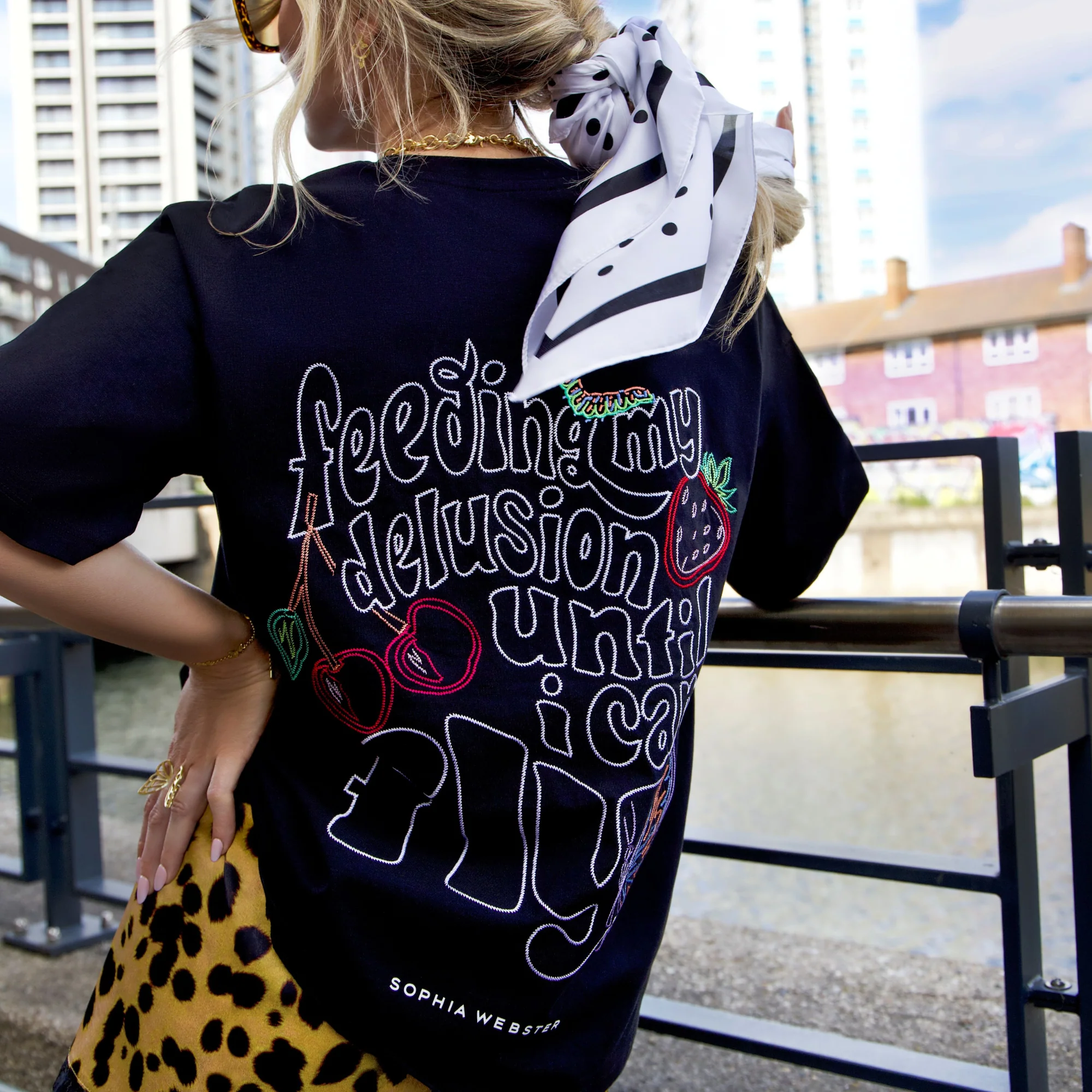 Feeding My Delusion Embroidery Oversized T-Shirt - Image 5