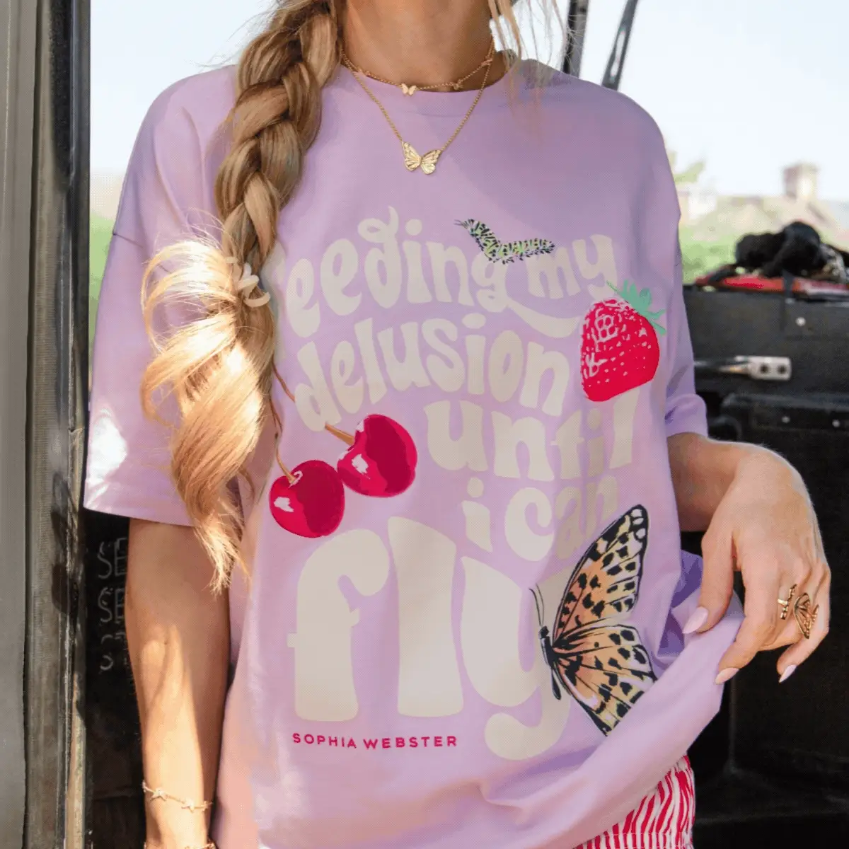 Feeding My Delusion Oversized T-Shirt - Image 5